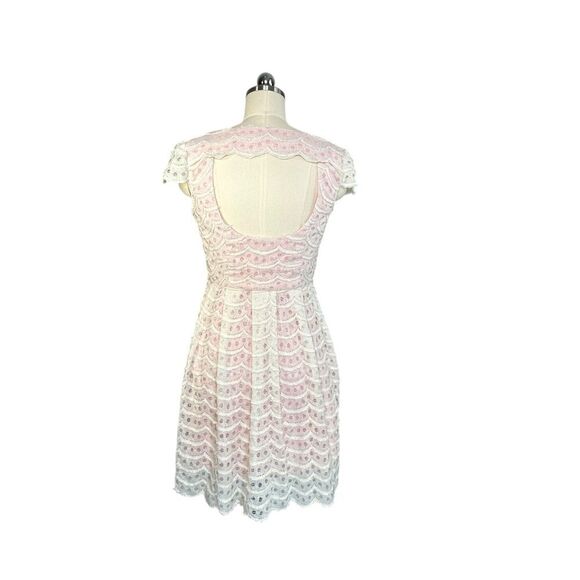 Minuet Pink Floral Lace Overlay Fit and Flare Cap Sleeve Mini Dress | Size M - Picture 2 of 6